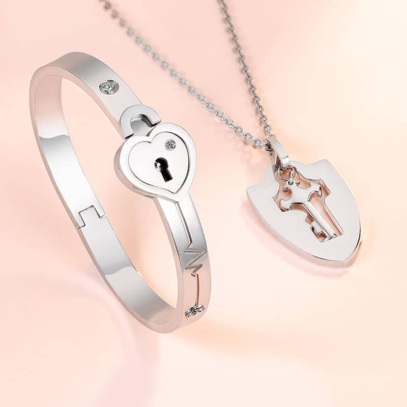 Heart Lock bracelet