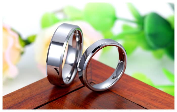 Tungsten Wedding Bands, Personalized Tungsten Carbide Wedding Rings Set for  Men and Women, Polished Flat Beveled-Edge Ring - 4mm - 8mm, Matching  Jewelry for Couples : iDream Jewelry